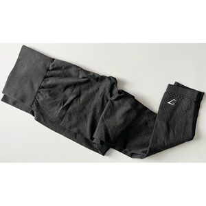 Gymshark • Black Workout Leggings Cropped